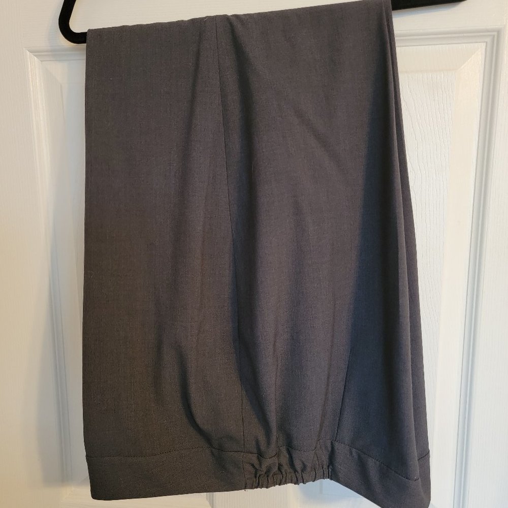 Plus Size 20 Grey Trousers by Nine West